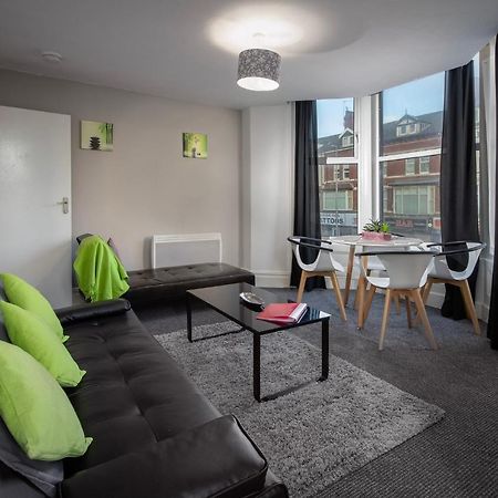 02 Springfield - Sleeps 6 Apartment Blackpool Ngoại thất bức ảnh