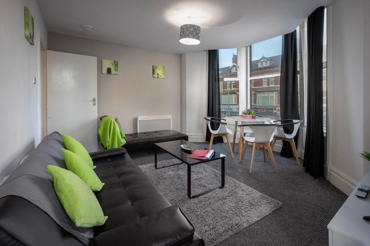 02 Springfield - Sleeps 6 Apartment Blackpool Ngoại thất bức ảnh